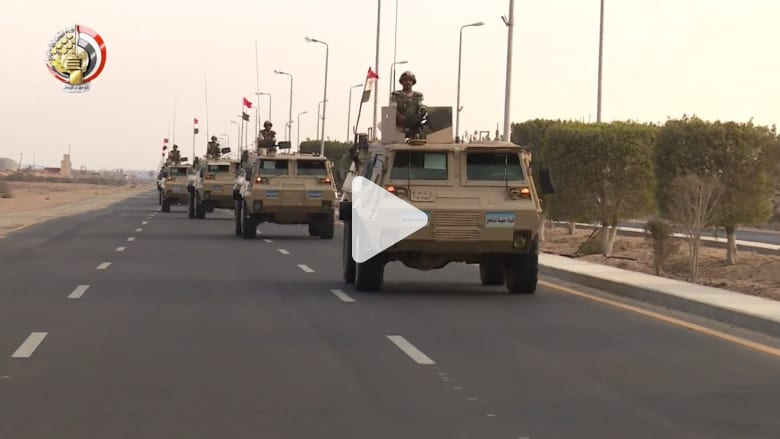 شاهد.. انتشار الجيش المصري بعد استهداف كنيستين في طنطا والإسكندرية شاهد.. انتشار الجيش المصري بعد استهداف كنيستين في طنطا والإسكندرية