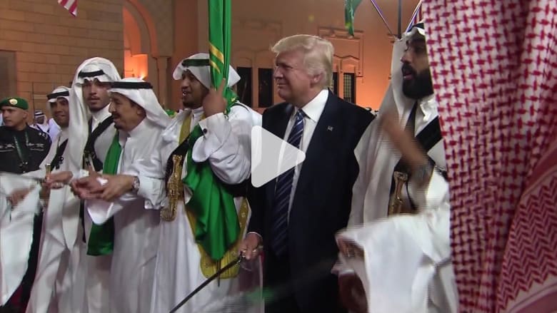 كيف استفاد ترامب رجل الأعمال والرئيس مالياً من السعودية؟ كيف استفاد ترامب رجل الأعمال والرئيس مالياً من السعودية؟