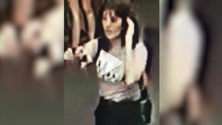 العثور على جثة طالبة إسرائيلية "شبه عارية" في أستراليا العثور على جثة طالبة إسرائيلية "شبه عارية" في أستراليا