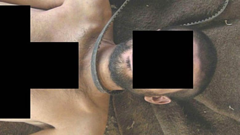 حزام يزعم أنه استخدم في خنق أحد الضحايا حزام يزعم أنه استخدم في خنق أحد الضحايا