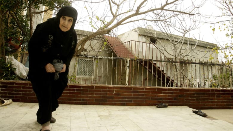 معاناة السوريين تستمر في 2014 معاناة السوريين تستمر في 2014
