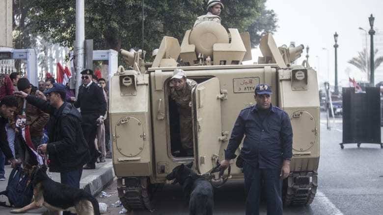 بالصور.. اشتباكات بمصر في الذكرى الثالثة للثورة بالصور.. اشتباكات بمصر في الذكرى الثالثة للثورة
