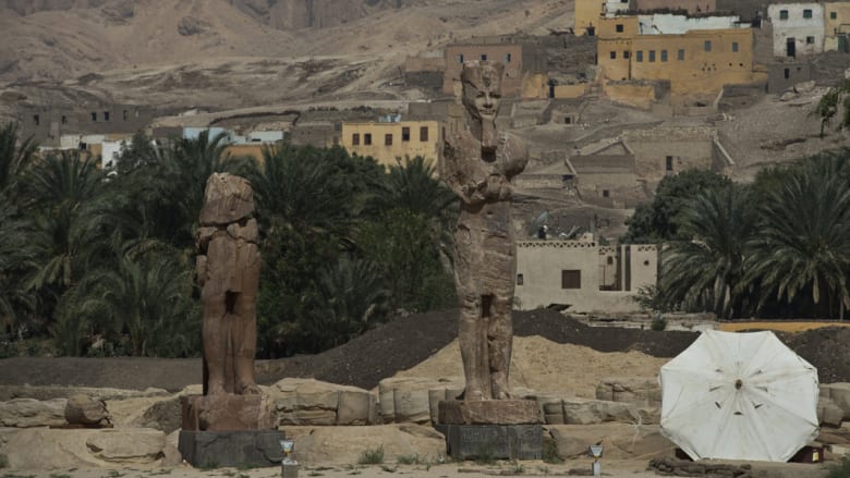 أمنحتب الثالث يعود إلى الأقصر أمنحتب الثالث يعود إلى الأقصر