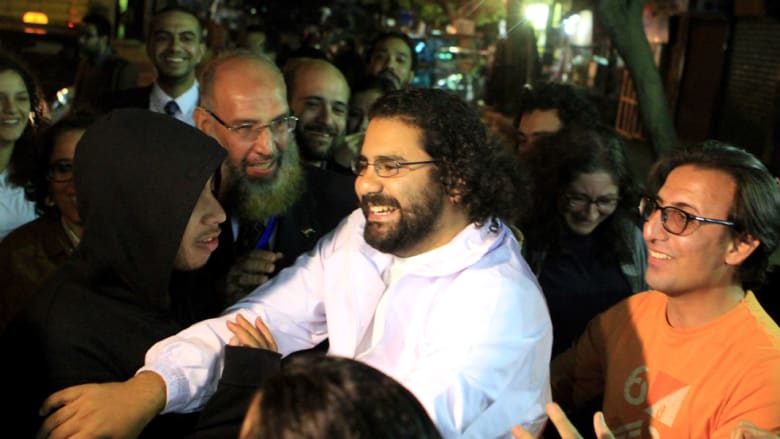 بالصور: مصر في يوم .. محاكمات ومظاهرات بالصور: مصر في يوم .. محاكمات ومظاهرات