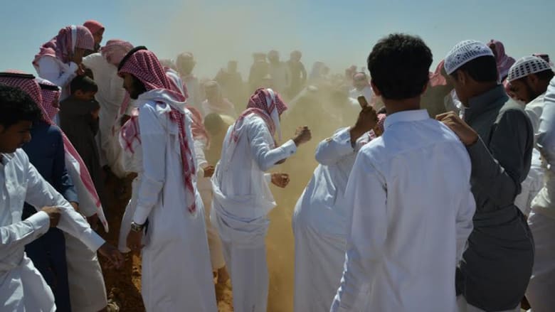 بالصور .. تشييع "ما تبقى" من لمى الروقي إلى مثواها الأخير بالصور .. تشييع "ما تبقى" من لمى الروقي إلى مثواها الأخير