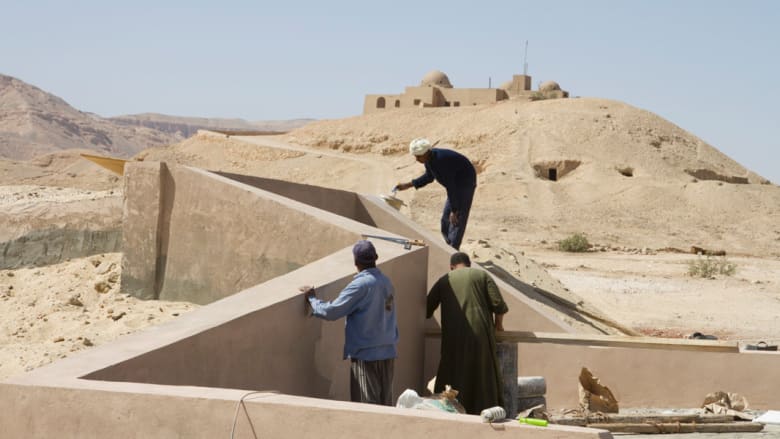 علماء ينسخون قبراً لتوت عنخ آمون وبأدق التفاصيل علماء ينسخون قبراً لتوت عنخ آمون وبأدق التفاصيل