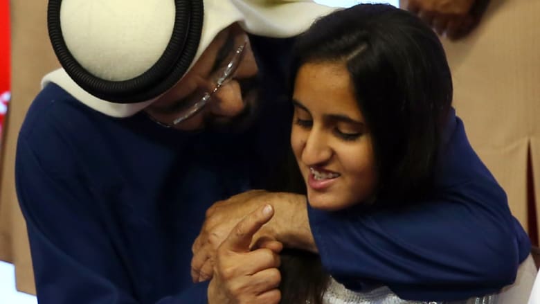الشيخ محمد بن راشد يفوز بأغلى سباق للخيول بالعالم الشيخ محمد بن راشد يفوز بأغلى سباق للخيول بالعالم