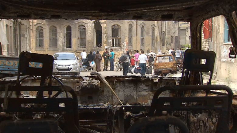حصريا.. CNN تعود إلى حمص بعد انسحاب المعارضة