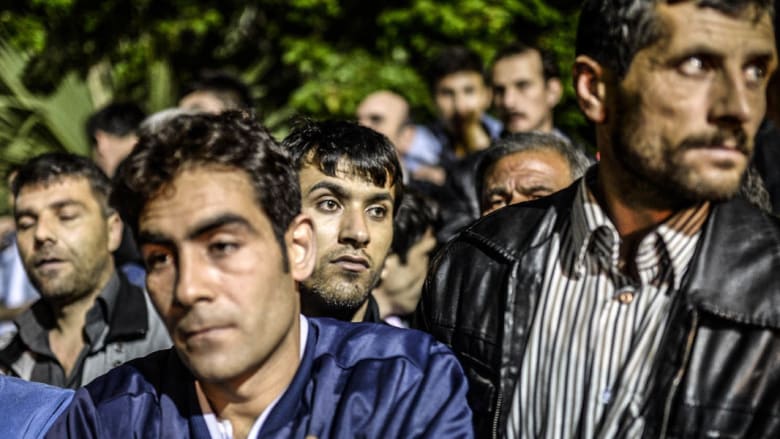 بالصور.. فرحة الناجين وحزن ذوي القتلى وترقب للمفقودين بمنجم تركيا بالصور.. فرحة الناجين وحزن ذوي القتلى وترقب للمفقودين بمنجم تركيا