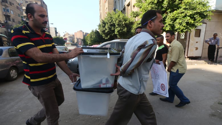 انتخابات الرئاسة المصرية ساعة بساعة وبالصور انتخابات الرئاسة المصرية ساعة بساعة وبالصور