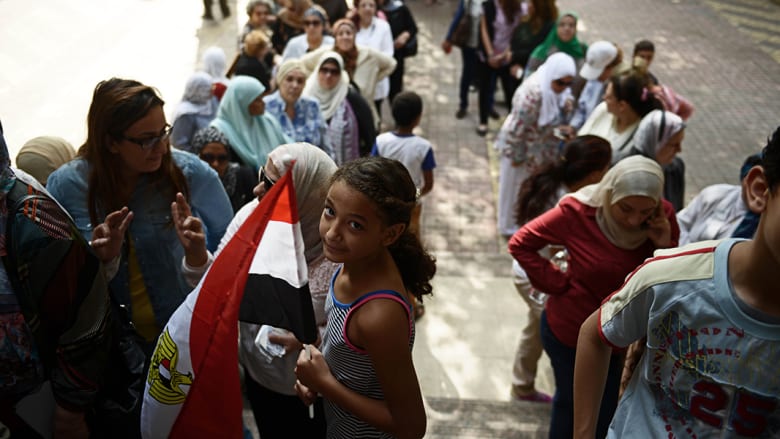 انتخابات الرئاسة المصرية ساعة بساعة وبالصور انتخابات الرئاسة المصرية ساعة بساعة وبالصور