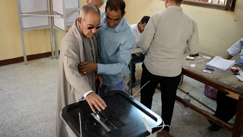 انتخابات الرئاسة المصرية ساعة بساعة وبالصور انتخابات الرئاسة المصرية ساعة بساعة وبالصور