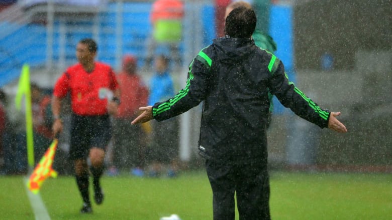 المكسيك والكاميرون بكأس العالم بالصور المكسيك والكاميرون بكأس العالم بالصور