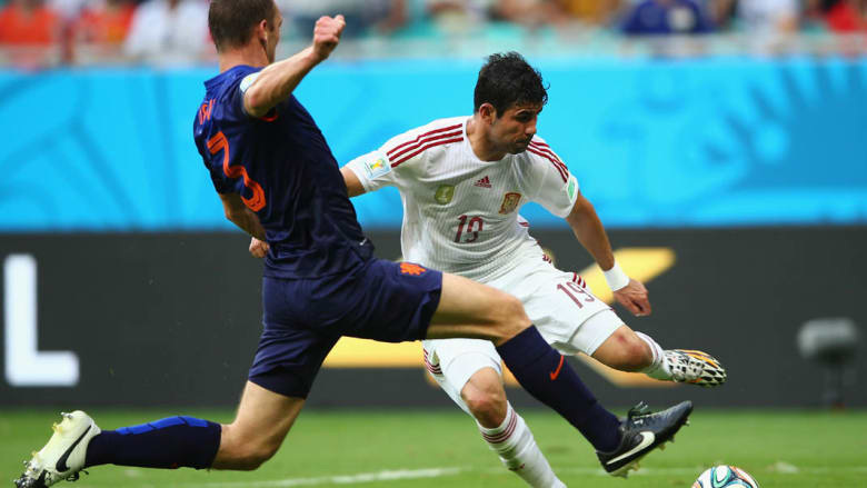 مباراة كأس العالم الثالثة .. إسبانيا وهولندا بالصور مباراة كأس العالم الثالثة .. إسبانيا وهولندا بالصور