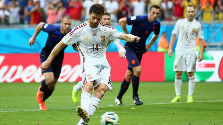 مباراة كأس العالم الثالثة .. إسبانيا وهولندا بالصور مباراة كأس العالم الثالثة .. إسبانيا وهولندا بالصور