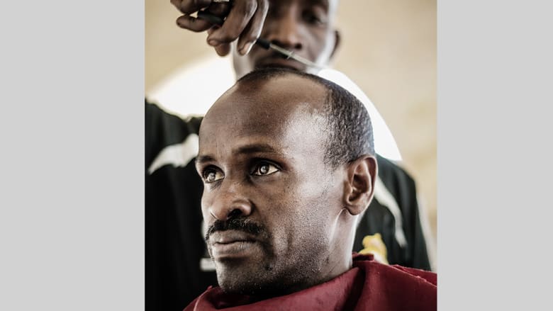 صور "Humans of Khartoum" تلتقط نبض الشارع في الخرطوم ووجوه تروي قصص أصحابها صور "Humans of Khartoum" تلتقط نبض الشارع في الخرطوم ووجوه تروي قصص أصحابها