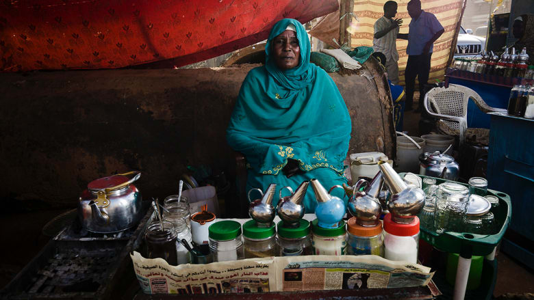 صور "Humans of Khartoum" تلتقط نبض الشارع في الخرطوم ووجوه تروي قصص أصحابها صور "Humans of Khartoum" تلتقط نبض الشارع في الخرطوم ووجوه تروي قصص أصحابها