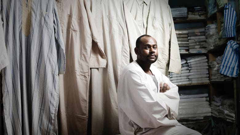 صور "Humans of Khartoum" تلتقط نبض الشارع في الخرطوم ووجوه تروي قصص أصحابها صور "Humans of Khartoum" تلتقط نبض الشارع في الخرطوم ووجوه تروي قصص أصحابها