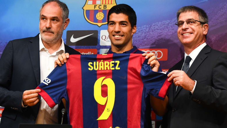 سواريز يعود للعب وبرشلونة يقدمه رسميا: تبت ولن أعضّ من جديد سواريز يعود للعب وبرشلونة يقدمه رسميا: تبت ولن أعضّ من جديد