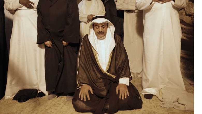 نائب رئيس الوزراء وزير الخارجية الكويتي صباح الخالد الصباح يؤدي الصلاة في مسجد قبة الصخرة في الحرم القدسي 14 سبتمبر/ أيلول 2014 نائب رئيس الوزراء وزير الخارجية الكويتي صباح الخالد الصباح يؤدي الصلاة في مسجد قبة الصخرة في الحرم القدسي 14 سبتمبر/ أيلول 2014