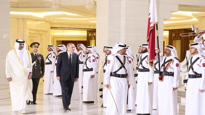 بالصور: أردوغان يدشن مع أمير قطر في الدوحة مشروع "القرية التركية" واتفاق على "مجلس استراتيجي" بالصور: أردوغان يدشن مع أمير قطر في الدوحة مشروع "القرية التركية" واتفاق على "مجلس استراتيجي"