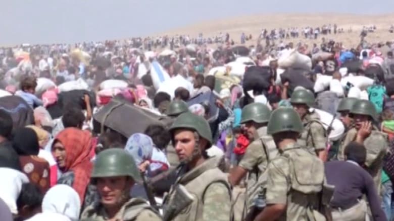 45 ألف لاجيء من أكراد سوريا يعبرون إلى تركيا