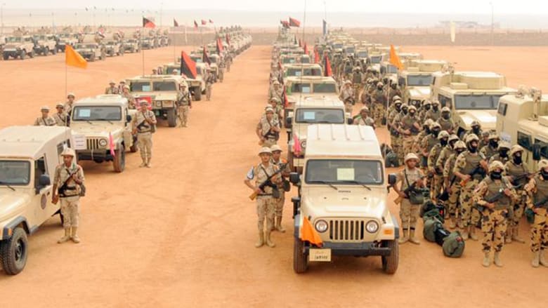 بالصور.. انتشار "غير مسبوق" لقوات الجيش المصري في شمال سيناء بالصور.. انتشار "غير مسبوق" لقوات الجيش المصري في شمال سيناء