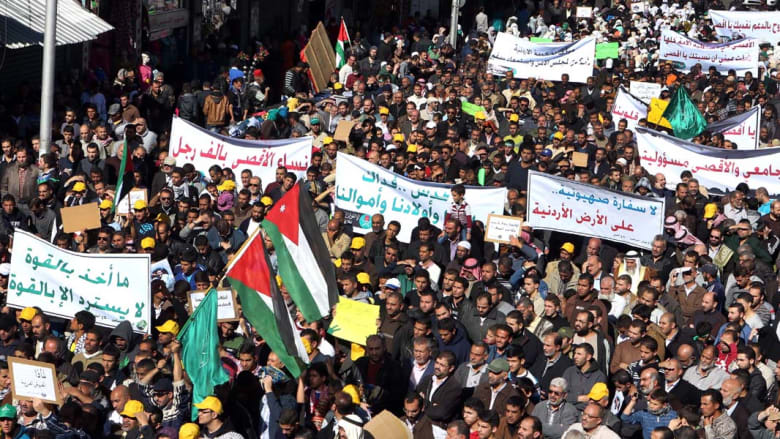 مظاهرة للإخوان المسلمين بالأردن دعماً للأقصى ومطالبات بإغلاق السفارة الإسرائيلية بعمان مظاهرة للإخوان المسلمين بالأردن دعماً للأقصى ومطالبات بإغلاق السفارة الإسرائيلية بعمان