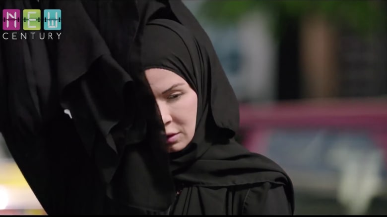 المخرج المصري داود عبد السيد لمنتقدي ارتداء النقاب والبكيني بـ"قدرات غير عادية": اللي يفكر كدا يتفلق