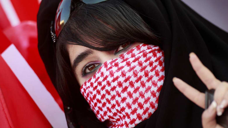 بالصور.. عشية نصف نهائي "خليجي 22" من سيتأهل للنهائي بين السعودية والإمارات وبين قطر وعُمان؟ بالصور.. عشية نصف نهائي "خليجي 22" من سيتأهل للنهائي بين السعودية والإمارات وبين قطر وعُمان؟