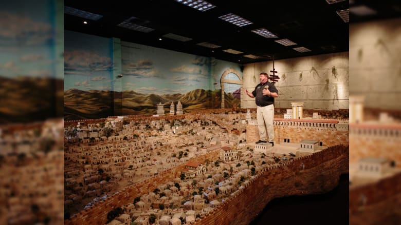 القدس وسفينة نوح والمسيح في أمريكا الآن القدس وسفينة نوح والمسيح في أمريكا الآن