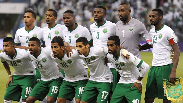 خليجي 22.. منتخب عُمان يسحق الكويت بخماسية والإمارات تقصي العراق بهدفين خليجي 22.. منتخب عُمان يسحق الكويت بخماسية والإمارات تقصي العراق بهدفين