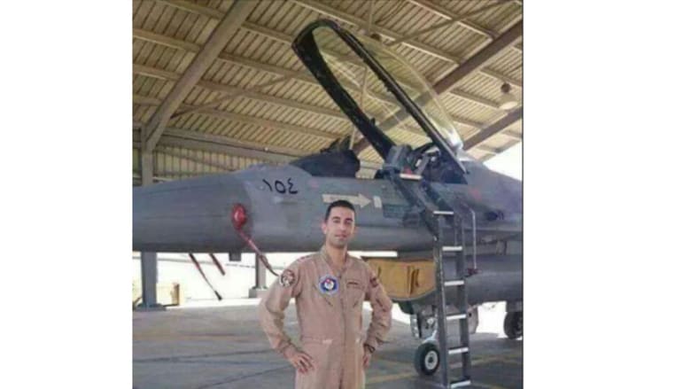 صورة نادرة لمعاذ الكساسبة صورة نادرة لمعاذ الكساسبة
