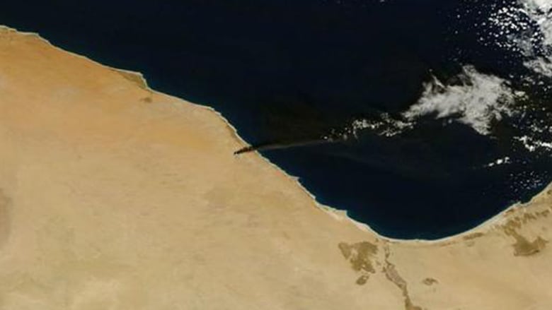 بالصور... حرائق النفط في ليبيا منذ 2011 من راس لانوف إلى السدرة بالصور... حرائق النفط في ليبيا منذ 2011 من راس لانوف إلى السدرة
