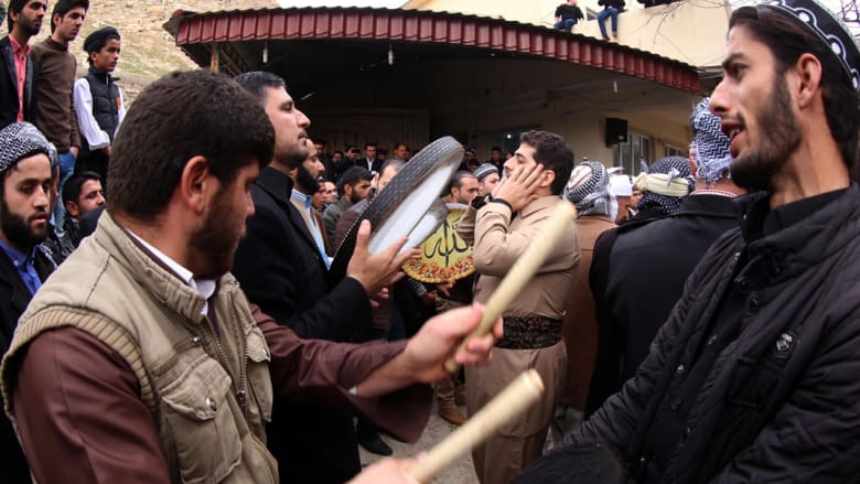 شاهد احتفالات الأكراد الصوفيين بعيد المولد النبوي شاهد احتفالات الأكراد الصوفيين بعيد المولد النبوي