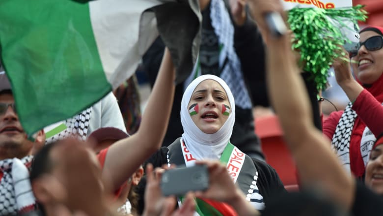 المنتخب الفلسطيني يخوض أول مباراة له في تاريخ نهائيات أمم آسيا المنتخب الفلسطيني يخوض أول مباراة له في تاريخ نهائيات أمم آسيا