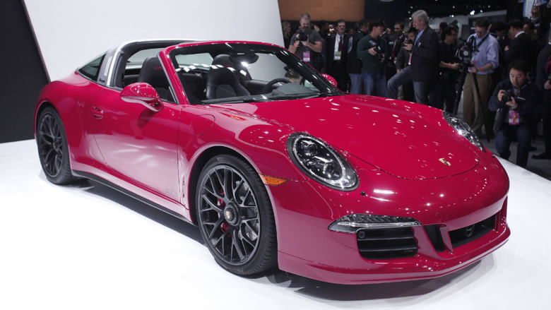 بورشيه 911 تارغا جي تي اس GTS بورشيه 911 تارغا جي تي اس GTS