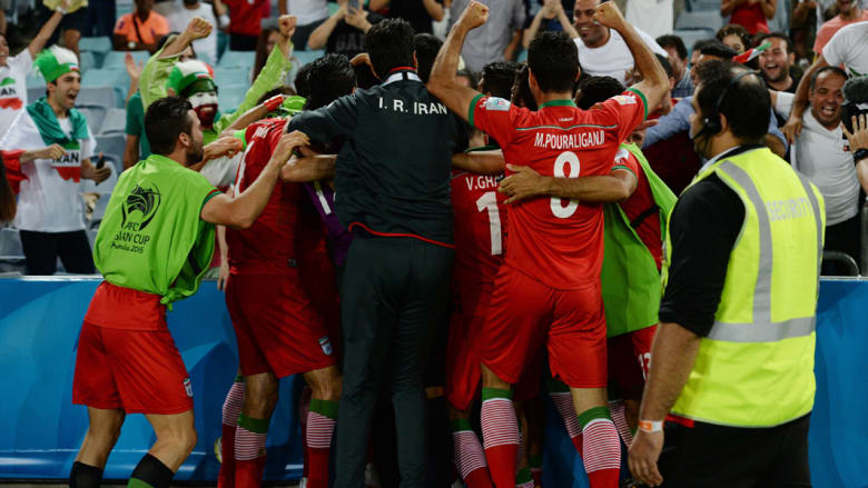 إيران تتأهل للدور الثاني من نهائيات أمم آسيا وتطيح بقطر خارج المسابقة إيران تتأهل للدور الثاني من نهائيات أمم آسيا وتطيح بقطر خارج المسابقة