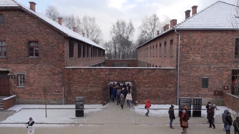 أرقام وحقائق فظيعة من داخل معسكر الاعتقال النازي “أوشفيتز”