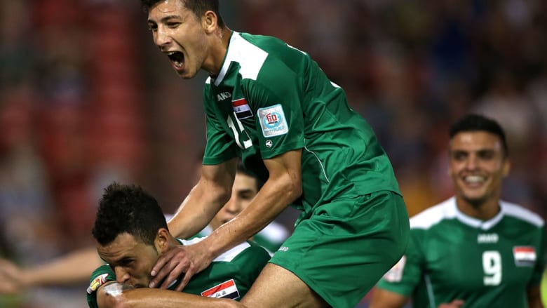 نهائيات أمم آسيا.. الإمارات تنتزع المركز الثالث بالفوز على العراق 3-2 نهائيات أمم آسيا.. الإمارات تنتزع المركز الثالث بالفوز على العراق 3-2