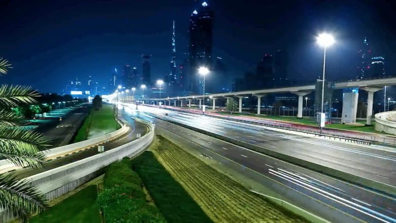 فيديو خلاب لمدينة دبي “الرقمية التي لا تنام” بعين مراسل CNN