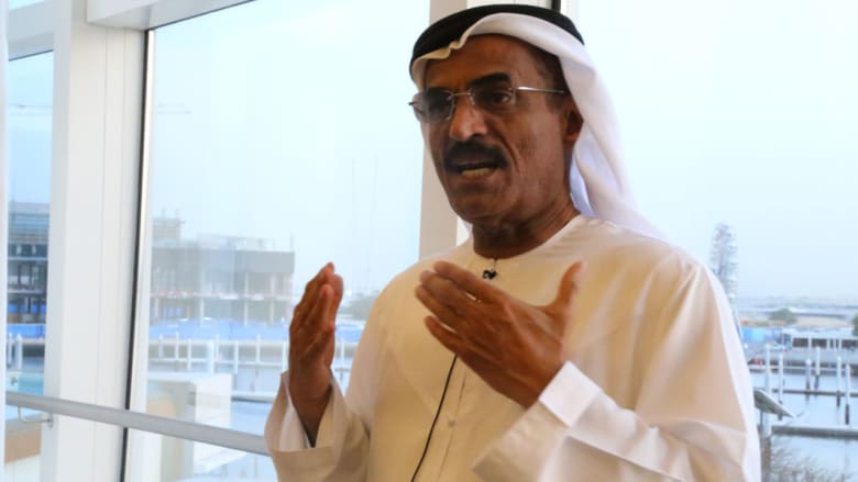 كيف تنشئ الإمارات العربية المتحدة بنيتها التحتية؟ كيف تنشئ الإمارات العربية المتحدة بنيتها التحتية؟