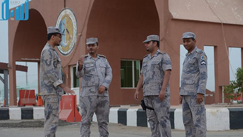 بالصور.. مرابطة القوات السعودية على الحدود مع اليمن بالصور.. مرابطة القوات السعودية على الحدود مع اليمن