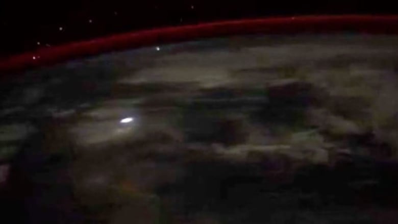 بالفيديو.. هكذا تبدو العواصف الرعدية في أفريقيا من الفضاء!