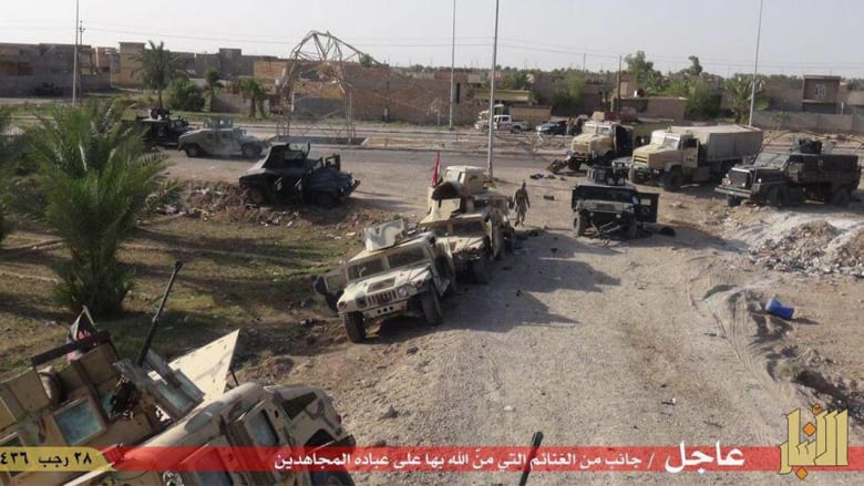 بالصور.. داعش ينشر لقطات من "الغنائم" في الرمادي بالصور.. داعش ينشر لقطات من "الغنائم" في الرمادي