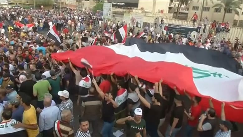 البرلمان العراقي يوافق على خطة إصلاحات "العبادي".. فهل تتوقف الاحتجاجات؟