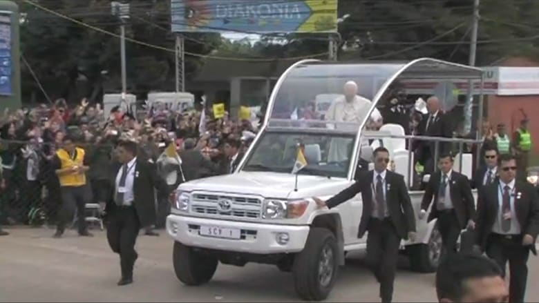 "البابا موبيلي" تتحول إلى جيب رانغلر في الولايات المتحدة