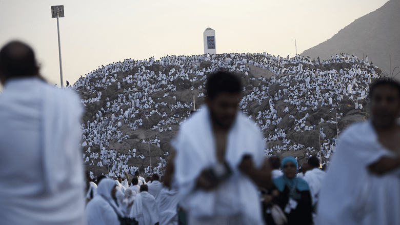 حجيج على جبل عرفات حجيج على جبل عرفات