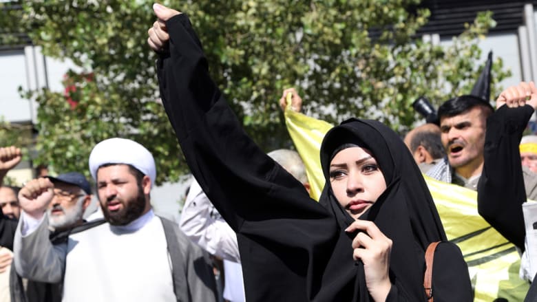 بالصور.. مظاهرات بإيران ضد السعودية بعد حادثة التدافع في منى بالصور.. مظاهرات بإيران ضد السعودية بعد حادثة التدافع في منى