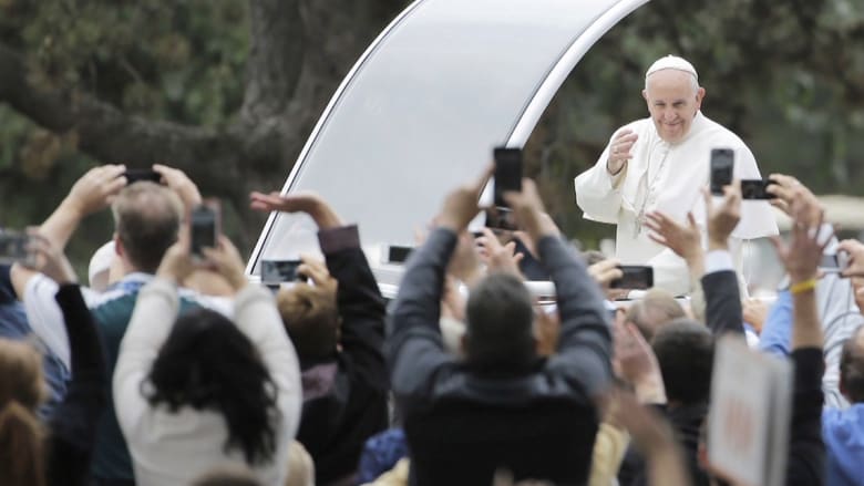 شاهد لحظة بلحظة رحلة البابا فرانسيس إلى أمريكا منذ وصوله وحتى مغادرته